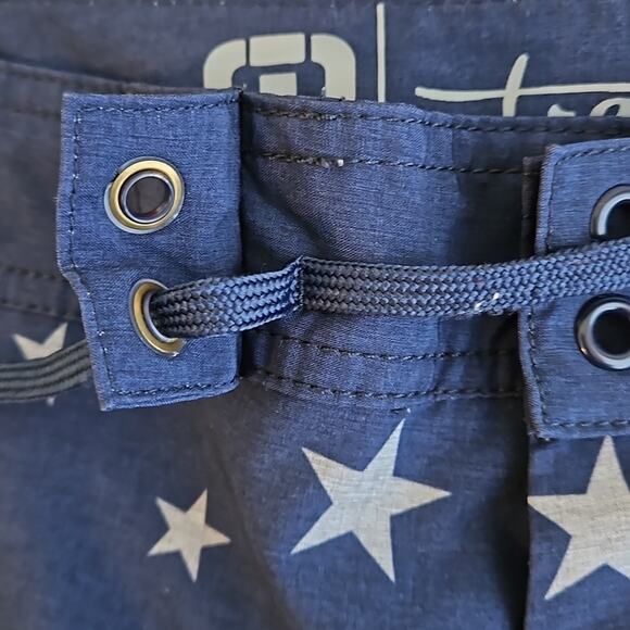 Travis Mathew USA Stars Stripes Swim Board Shorts MINOR FLAWS | Men's 42 - Picture 4 of 16